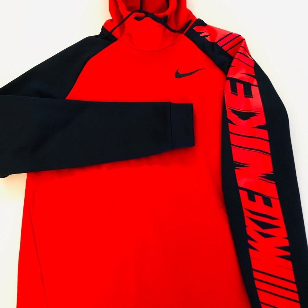 Nike dry fit hoodie pull over